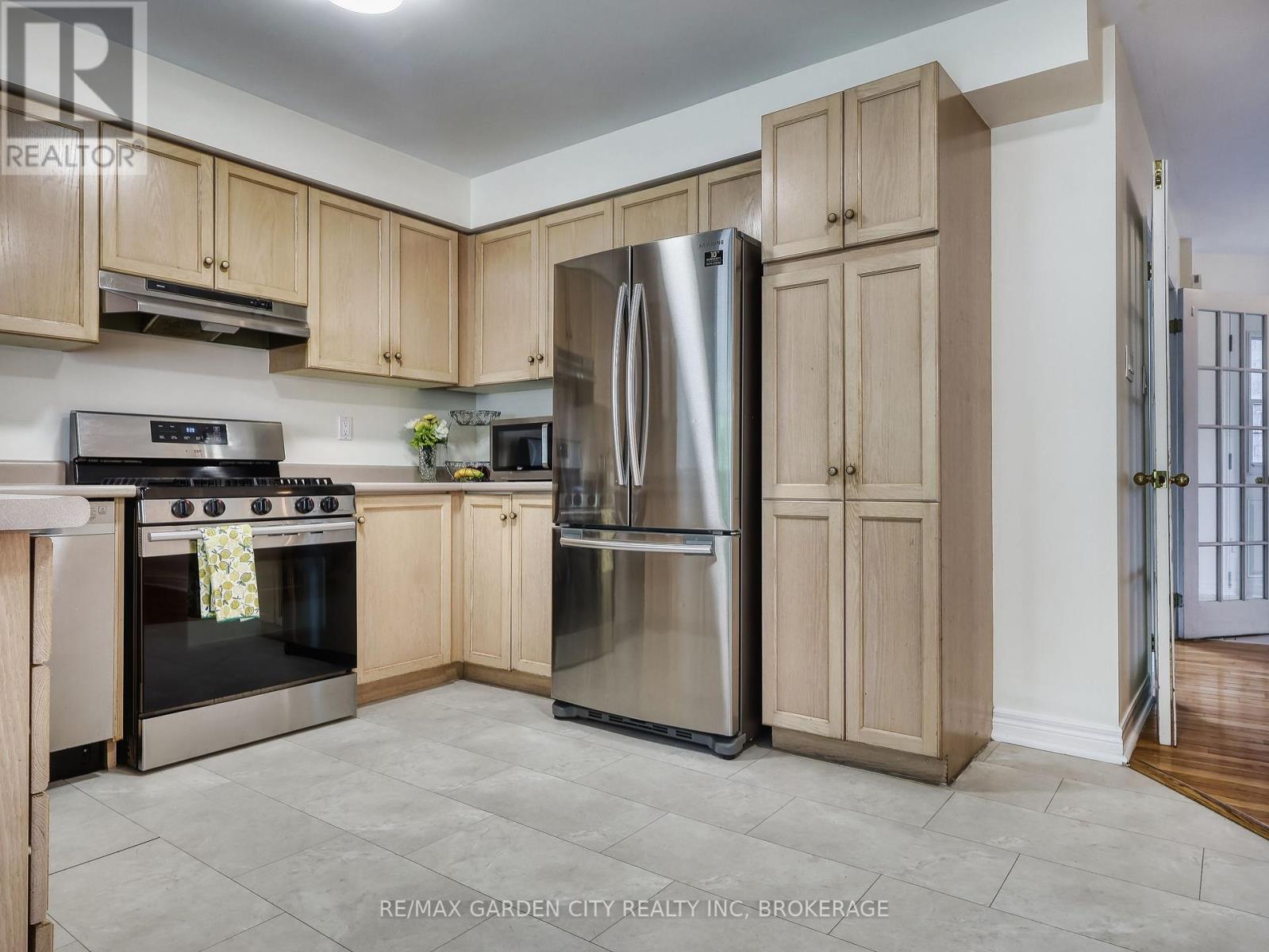 75 Jackson Court E, Welland, Ontario  L3C 7G4 - Photo 12 - X13833896