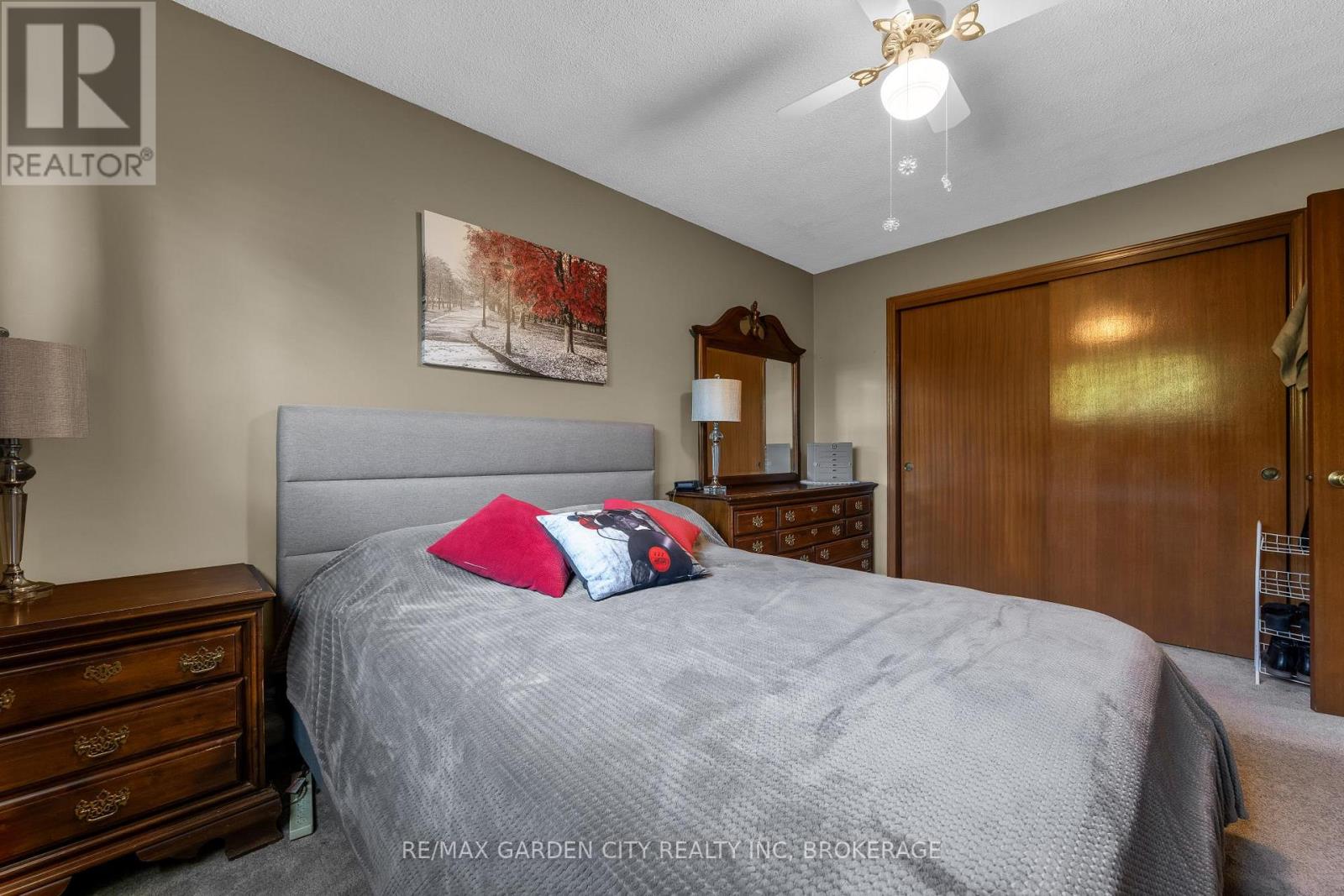 54 Crestcombe Road, St. Catharines, Ontario  L2S 2J4 - Photo 12 - X13833936