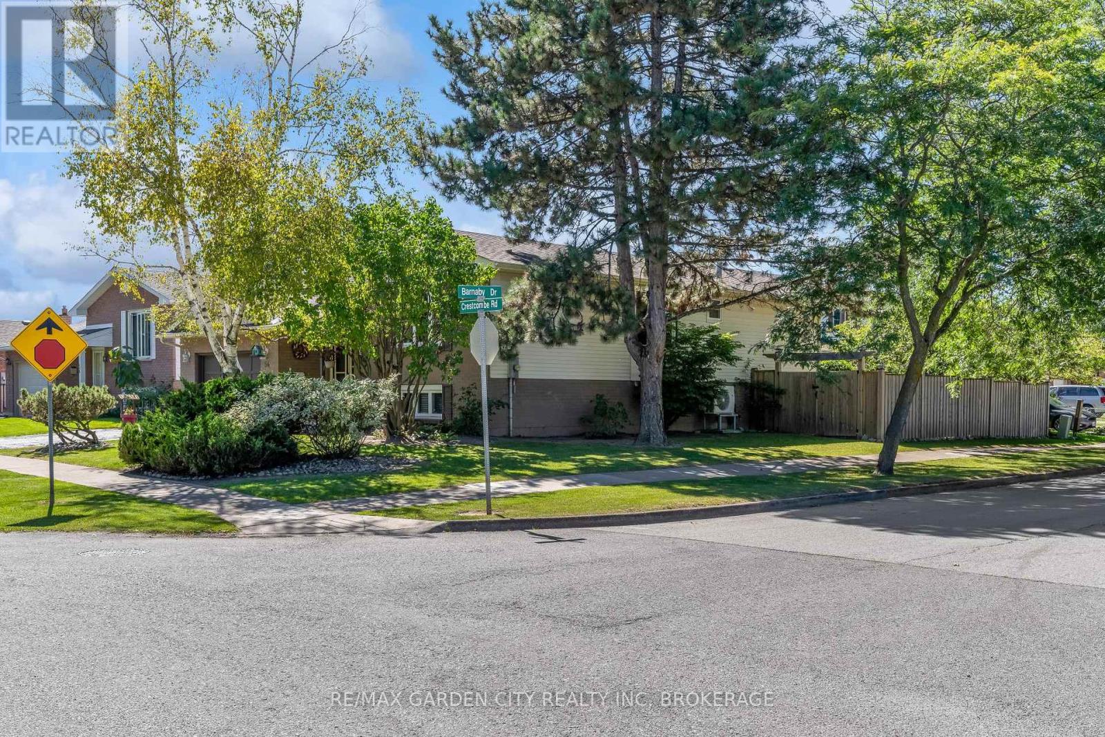 54 Crestcombe Road, St. Catharines, Ontario  L2S 2J4 - Photo 27 - X13833936