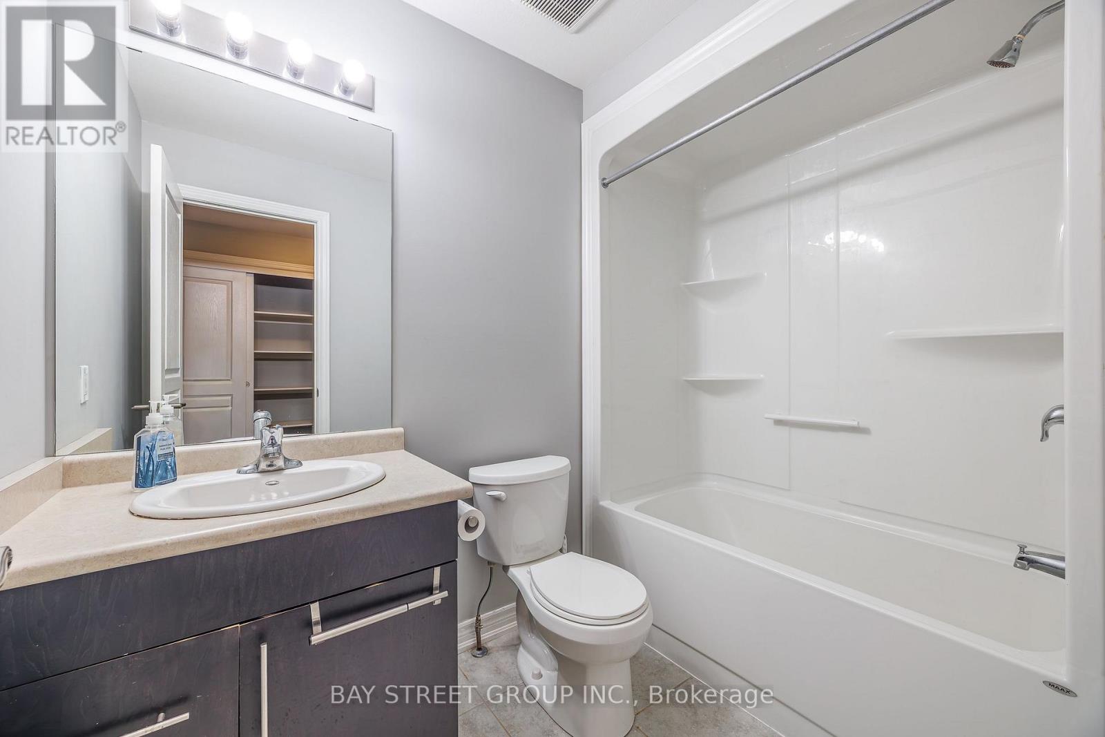7752 Willey Street, Niagara Falls, Ontario  L2G 0H2 - Photo 10 - X13834058