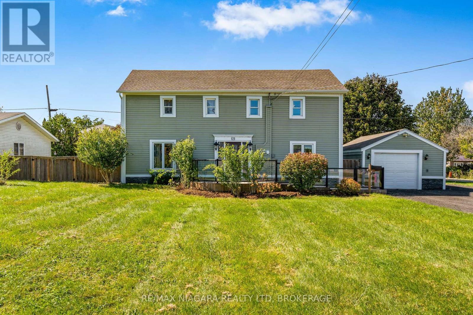 121 Knoll Street, Port Colborne, Ontario  L3K 5A8 - Photo 2 - X13834492