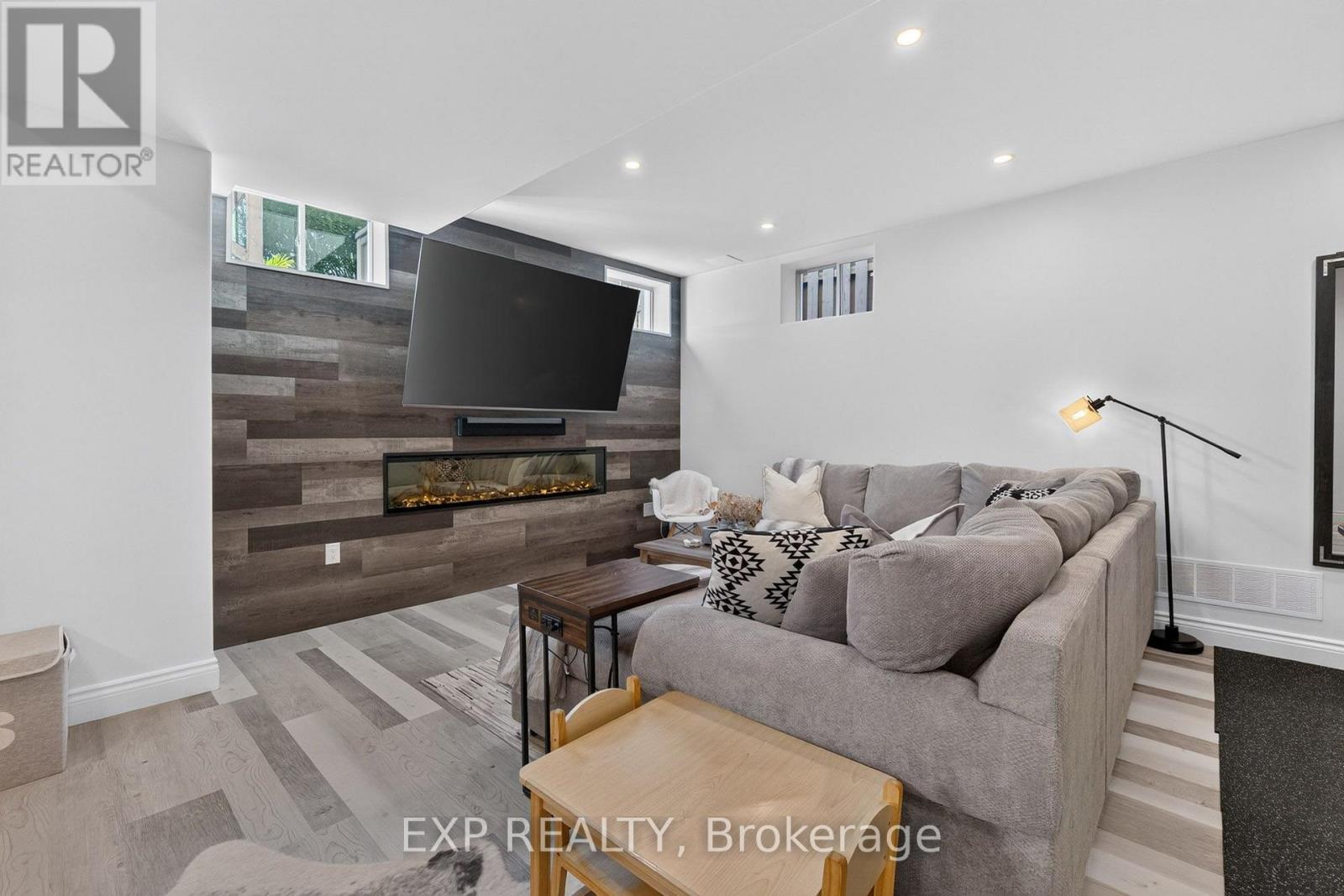 6464 Desanka Avenue, Niagara Falls, Ontario  L2H 0B4 - Photo 32 - X13834546
