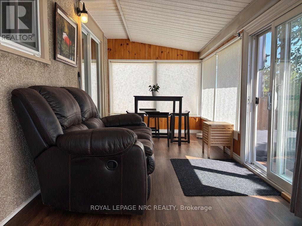 11 Rebecca Street, St. Catharines, Ontario  L2S 2G7 - Photo 10 - X13835202