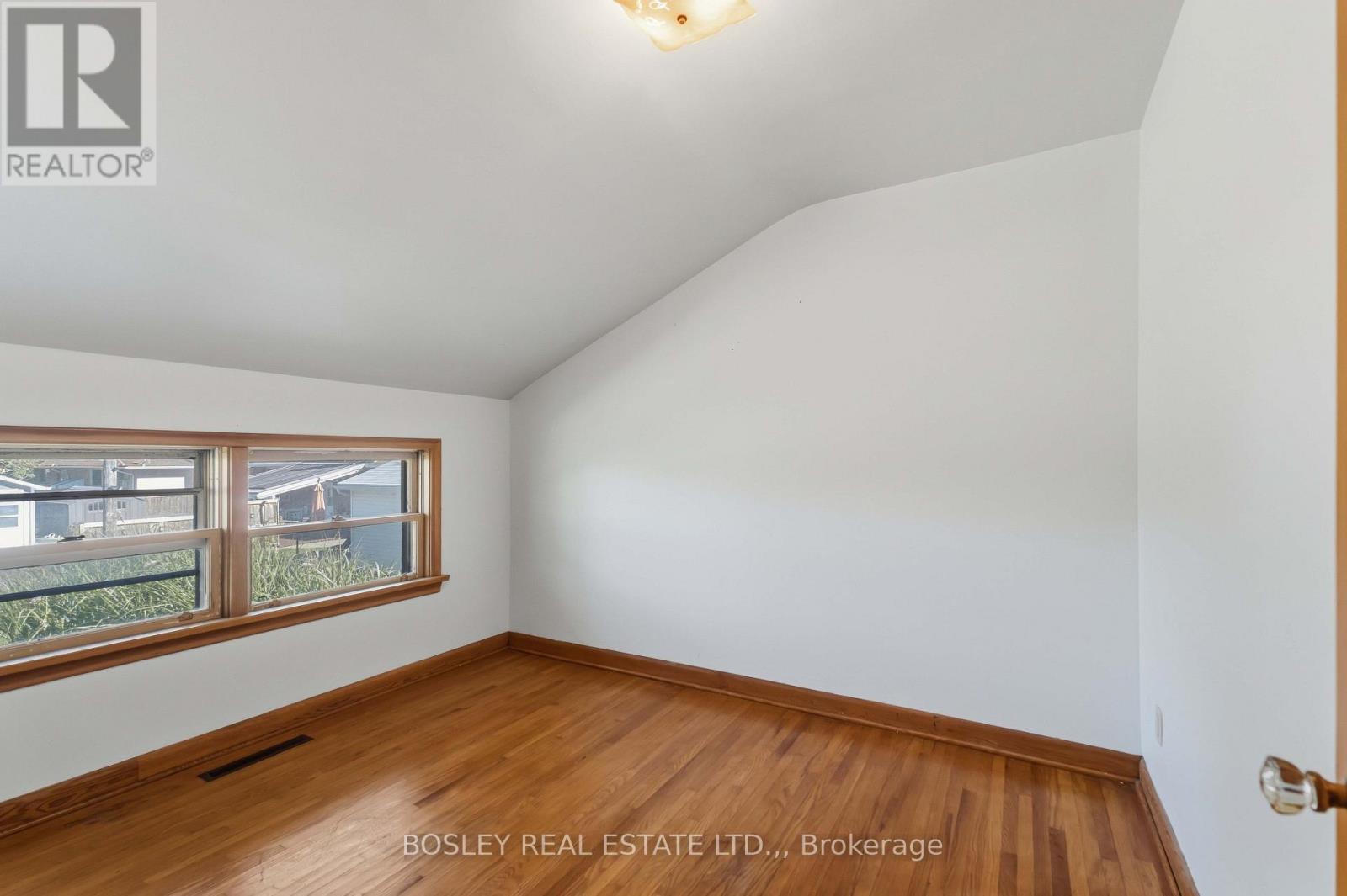 12 Glenhurst Circle, St. Catharines, Ontario  L2T 1Z1 - Photo 20 - X13835546