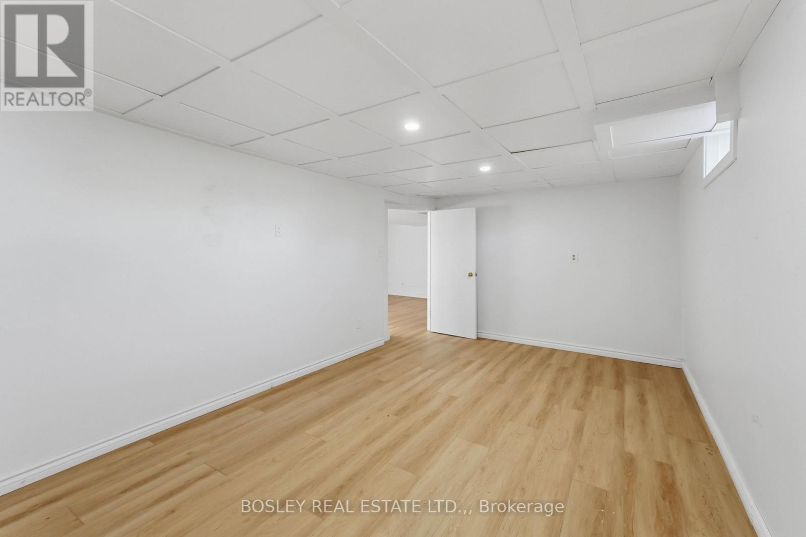 12 Glenhurst Circle, St. Catharines, Ontario  L2T 1Z1 - Photo 30 - X13835546