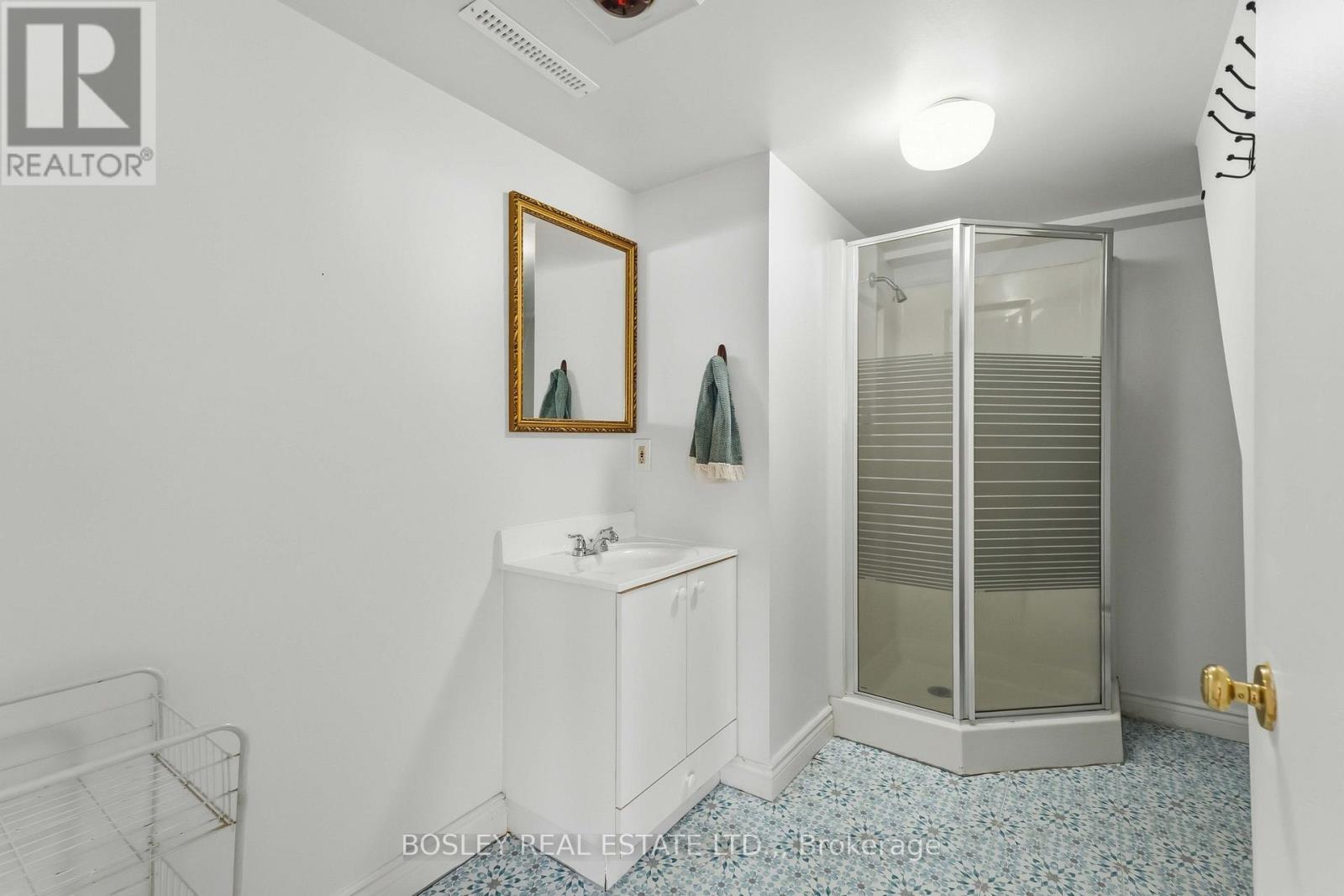 12 Glenhurst Circle, St. Catharines, Ontario  L2T 1Z1 - Photo 31 - X13835546