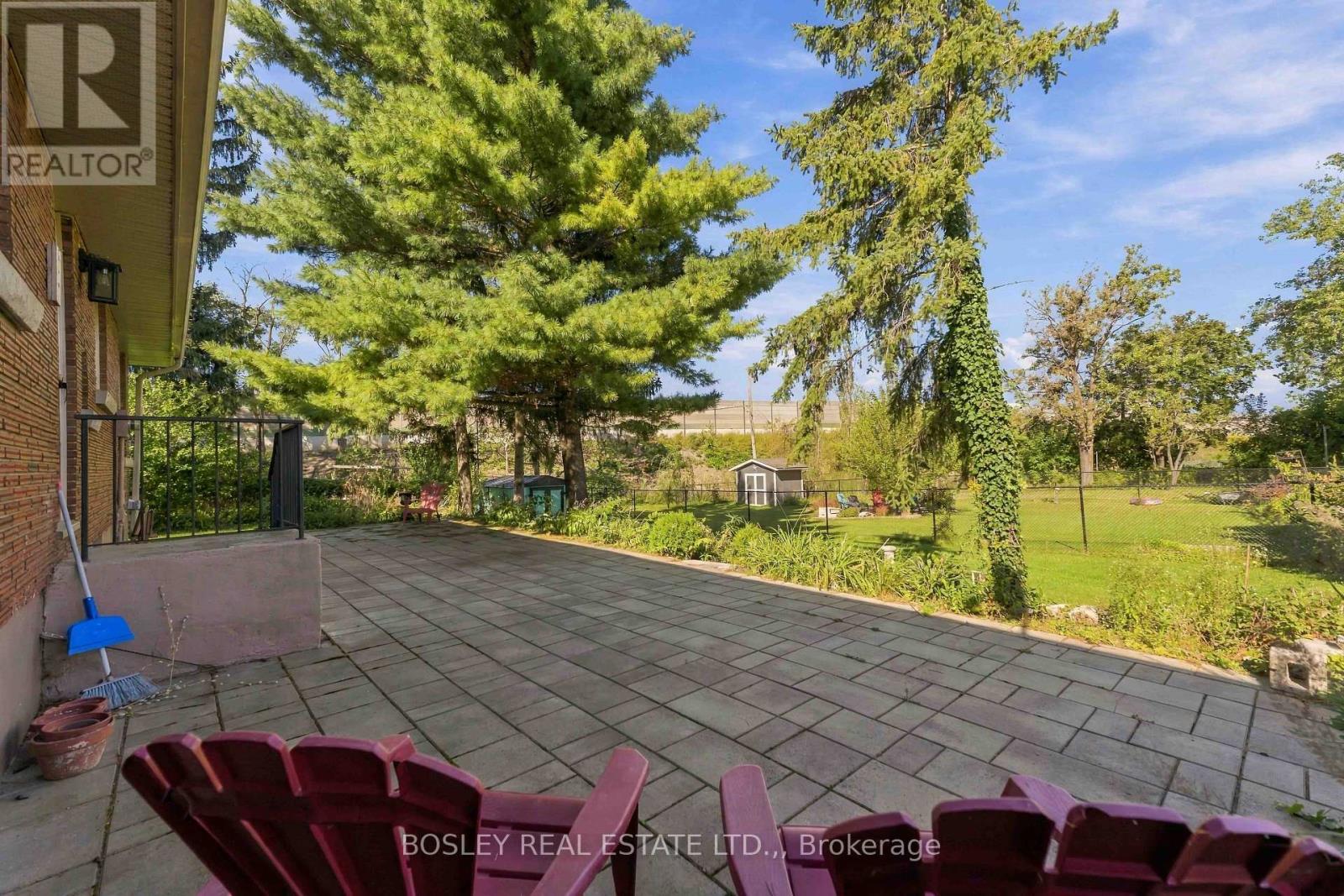 12 Glenhurst Circle, St. Catharines, Ontario  L2T 1Z1 - Photo 35 - X13835546