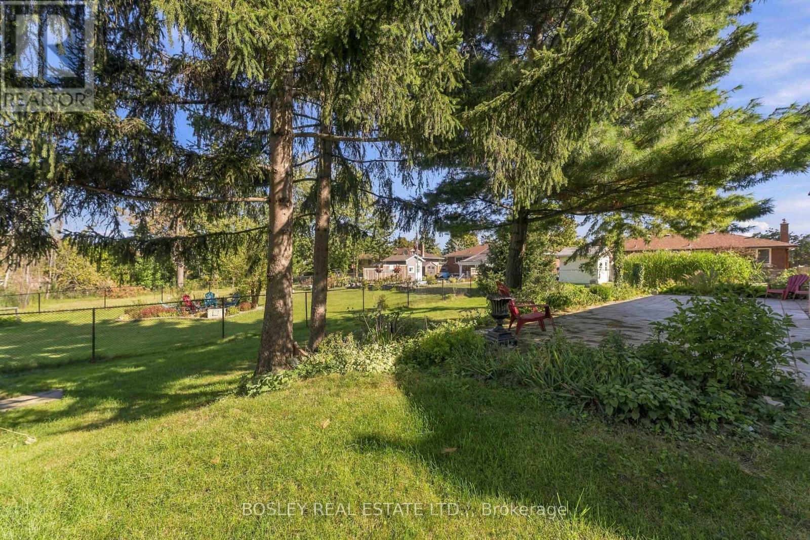 12 Glenhurst Circle, St. Catharines, Ontario  L2T 1Z1 - Photo 39 - X13835546