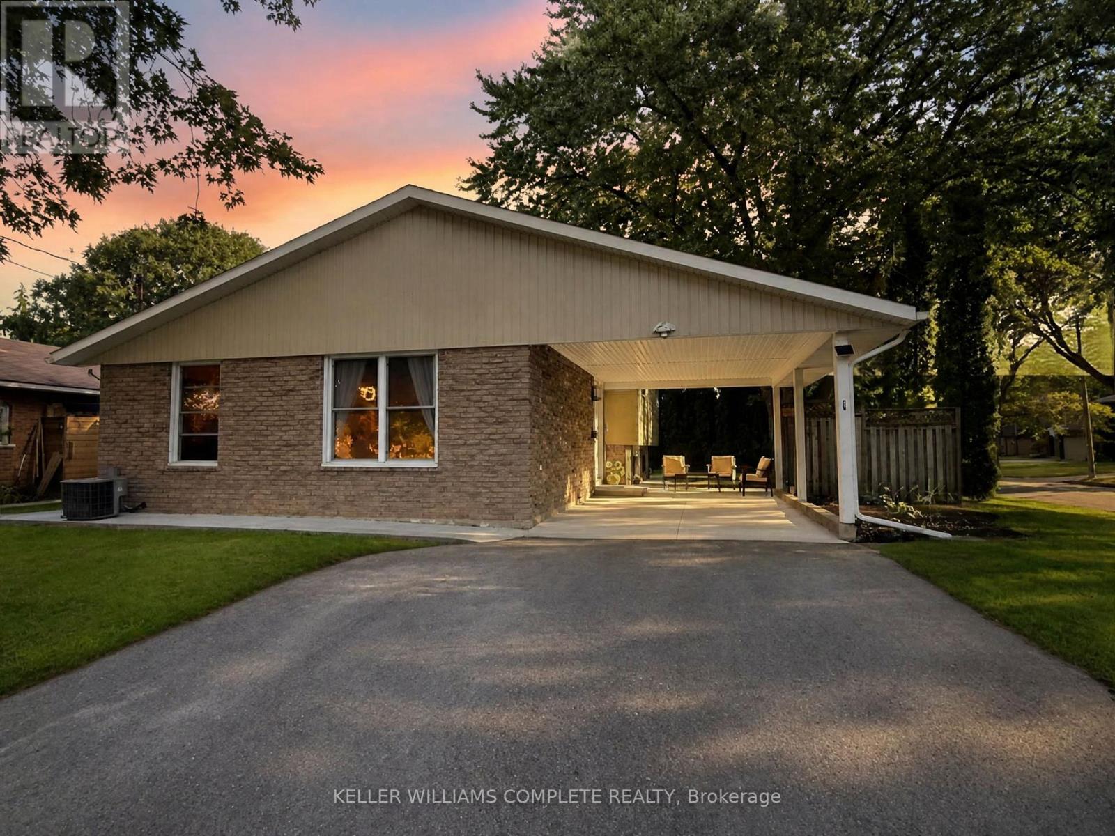 1 Halene Court, St. Catharines, Ontario  L2M 6M3 - Photo 2 - X13836102