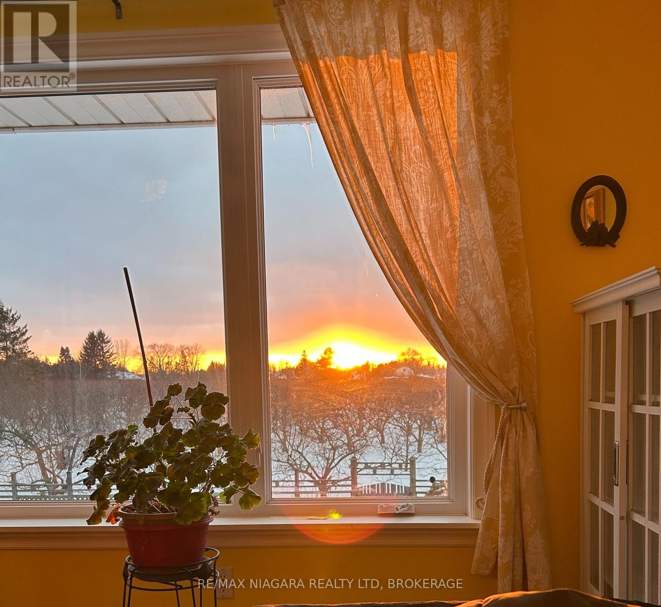 21 Garrison Village Drive, Niagara-On-The-Lake, Ontario  L0S 1J0 - Photo 23 - X13836112