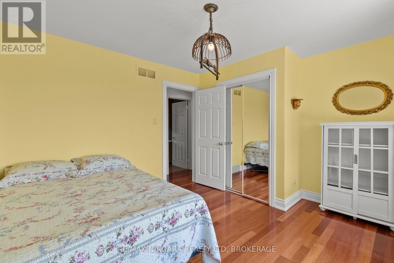 21 Garrison Village Drive, Niagara-On-The-Lake, Ontario  L0S 1J0 - Photo 24 - X13836112