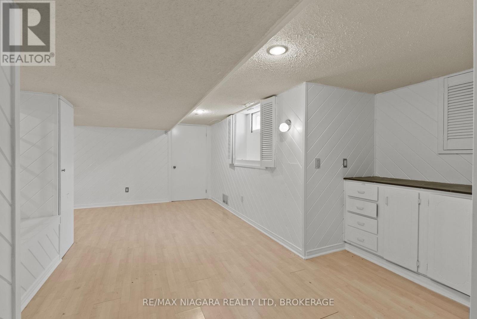 21 Garrison Village Drive, Niagara-On-The-Lake, Ontario  L0S 1J0 - Photo 32 - X13836112