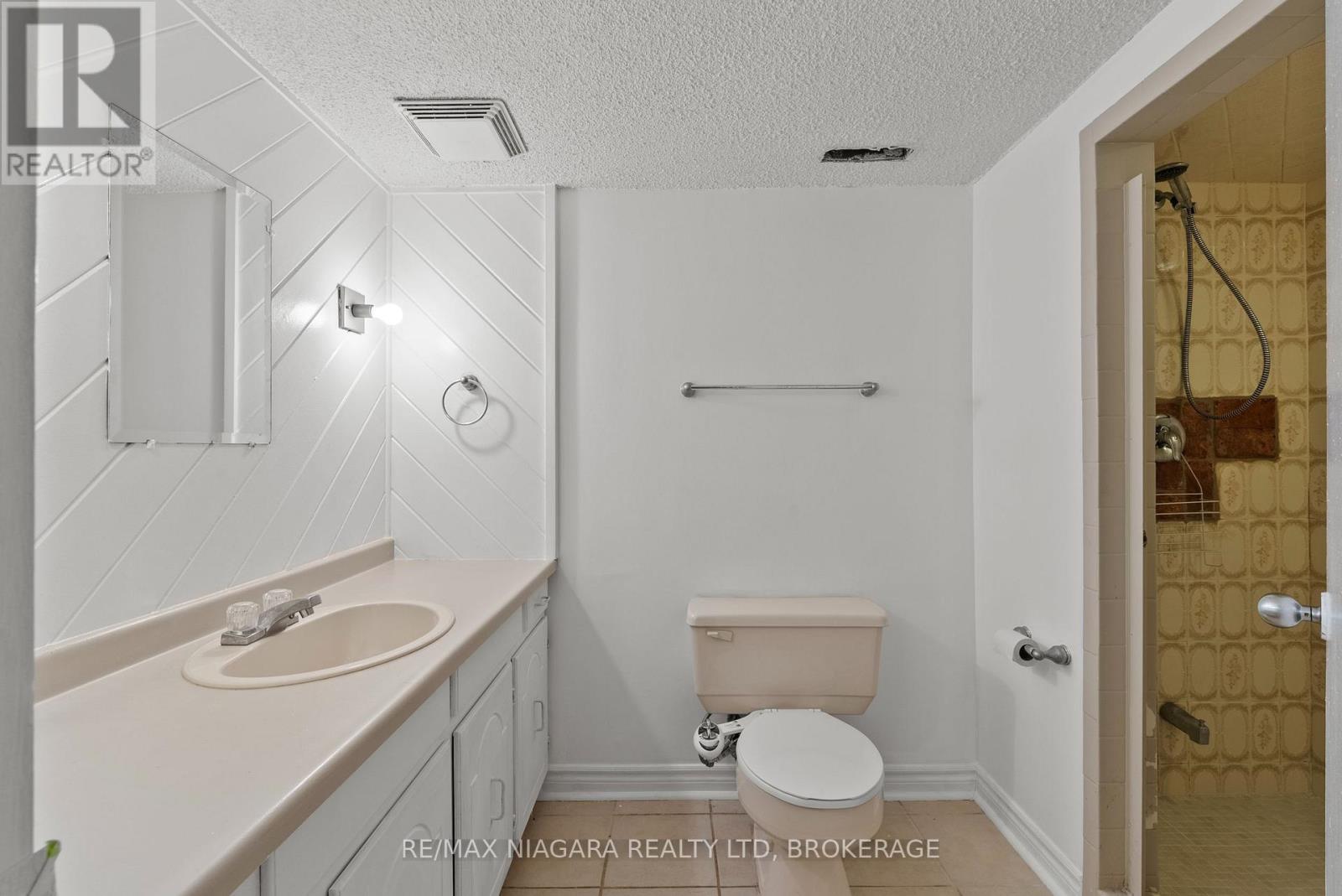 21 Garrison Village Drive, Niagara-On-The-Lake, Ontario  L0S 1J0 - Photo 33 - X13836112