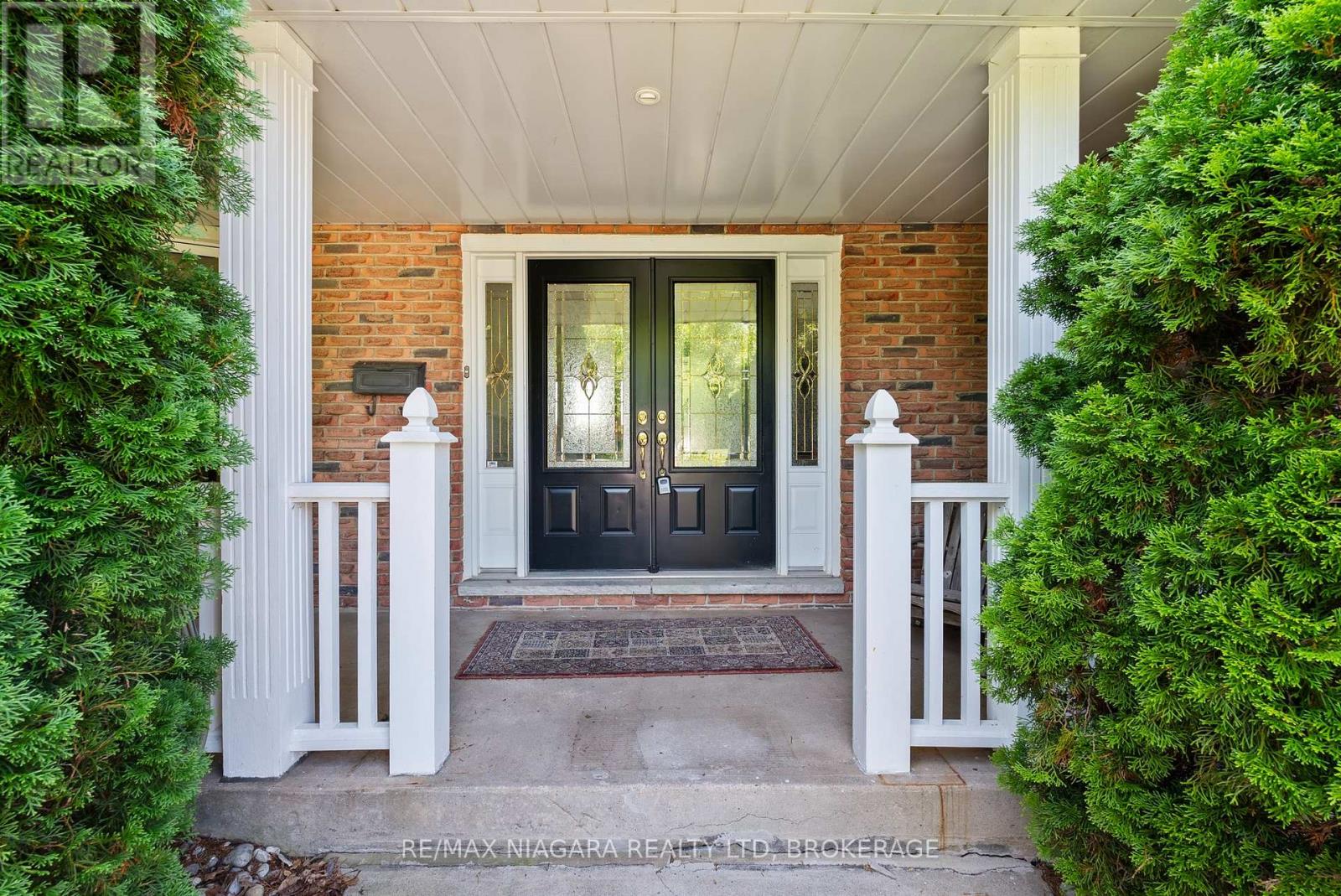 21 Garrison Village Drive, Niagara-On-The-Lake, Ontario  L0S 1J0 - Photo 4 - X13836112