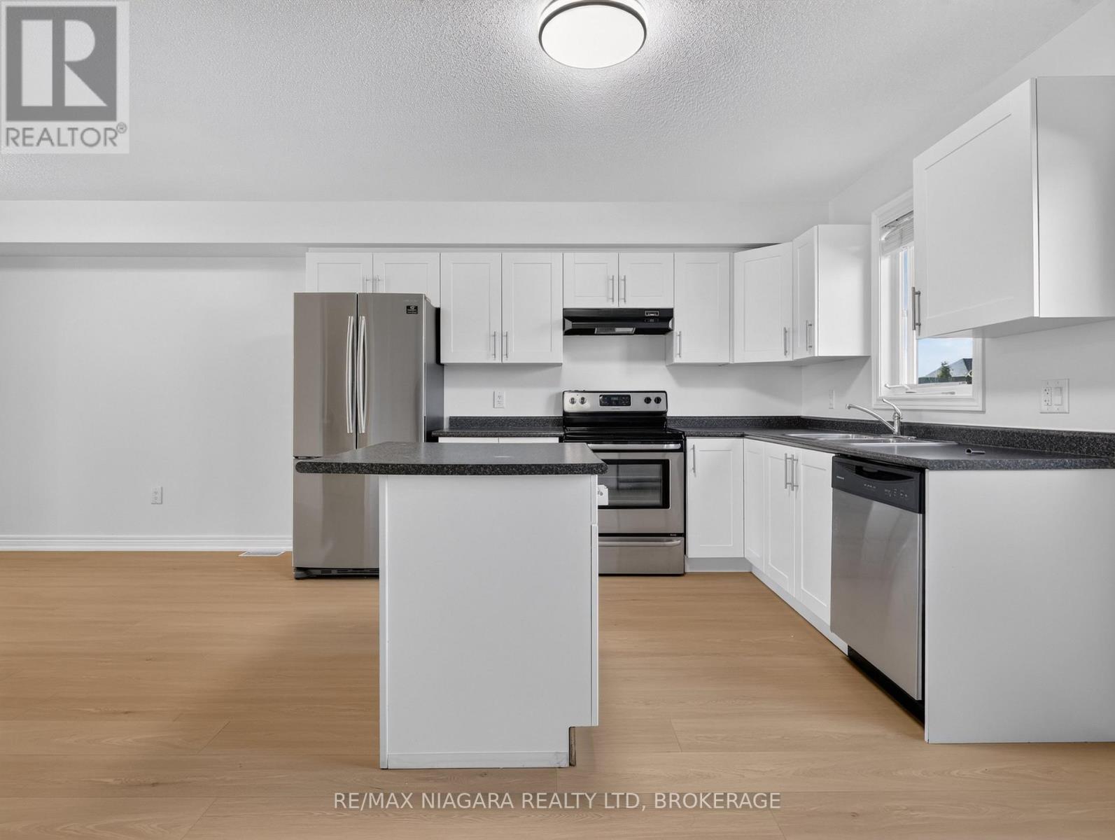 37 - 6118 Kelsey Crescent, Niagara Falls, Ontario  L2H 0M6 - Photo 13 - X13836204
