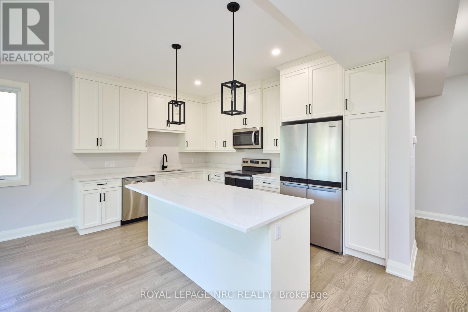 185 Hodgkins Avenue, Thorold, Ontario  L2V 1M2 - Photo 10 - X13836352