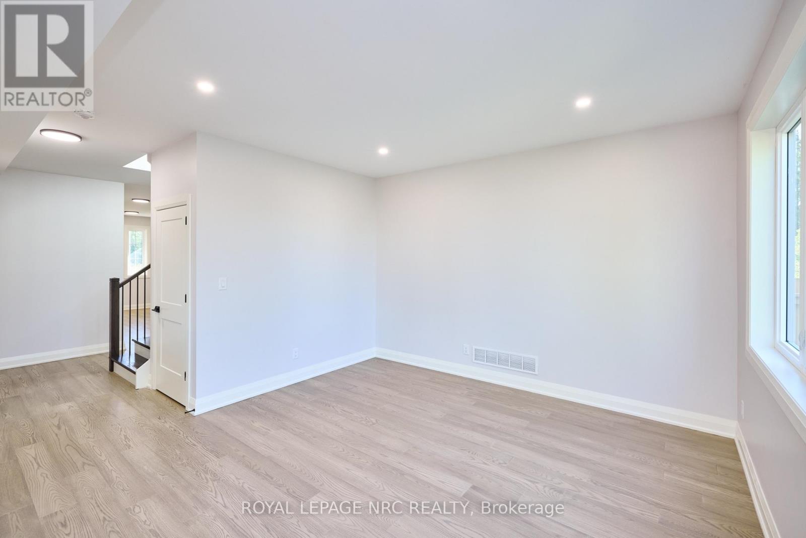 185 Hodgkins Avenue, Thorold, Ontario  L2V 1M2 - Photo 18 - X13836352