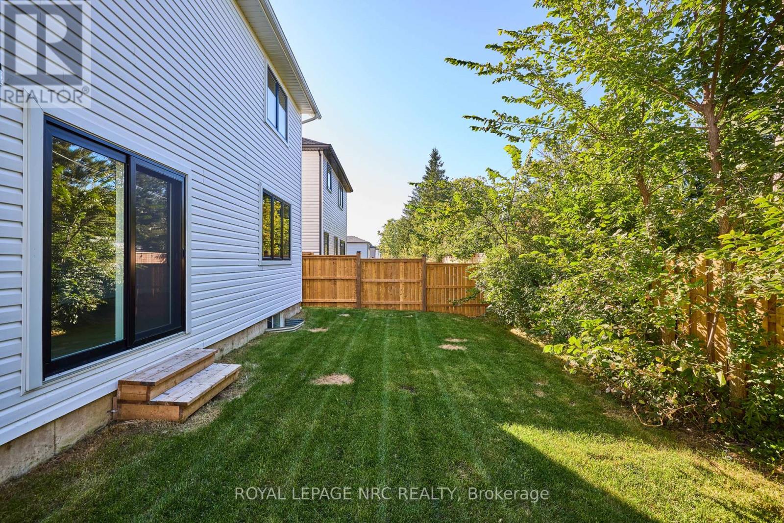185 Hodgkins Avenue, Thorold, Ontario  L2V 1M2 - Photo 3 - X13836352
