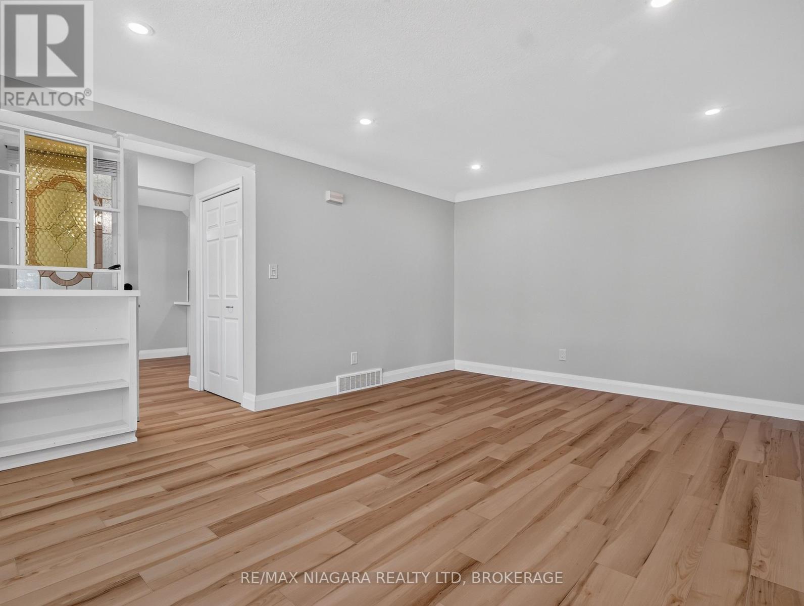 82 Regent Drive, St. Catharines, Ontario  L2M 3L7 - Photo 11 - X13836354