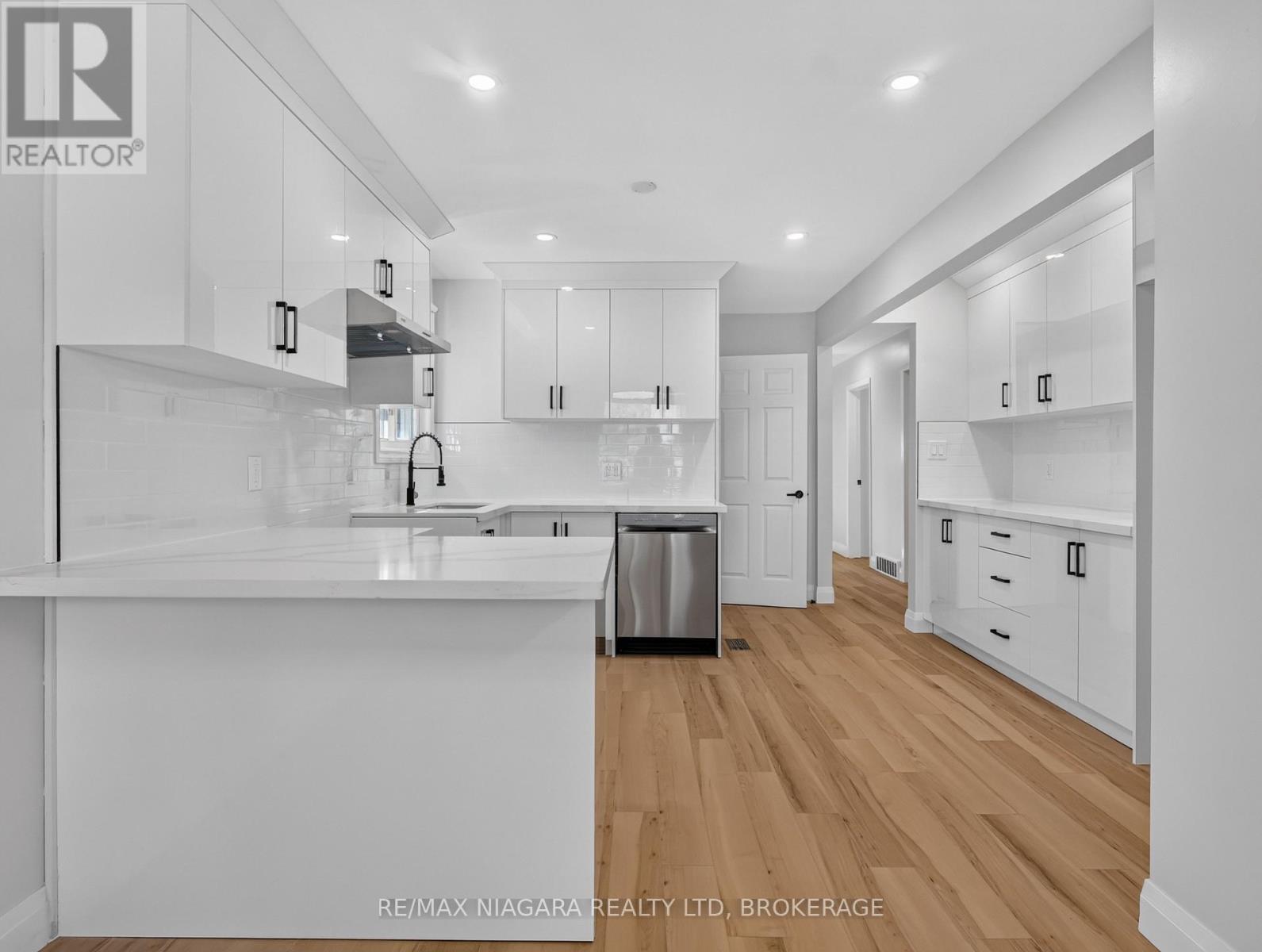 82 Regent Drive, St. Catharines, Ontario  L2M 3L7 - Photo 14 - X13836354