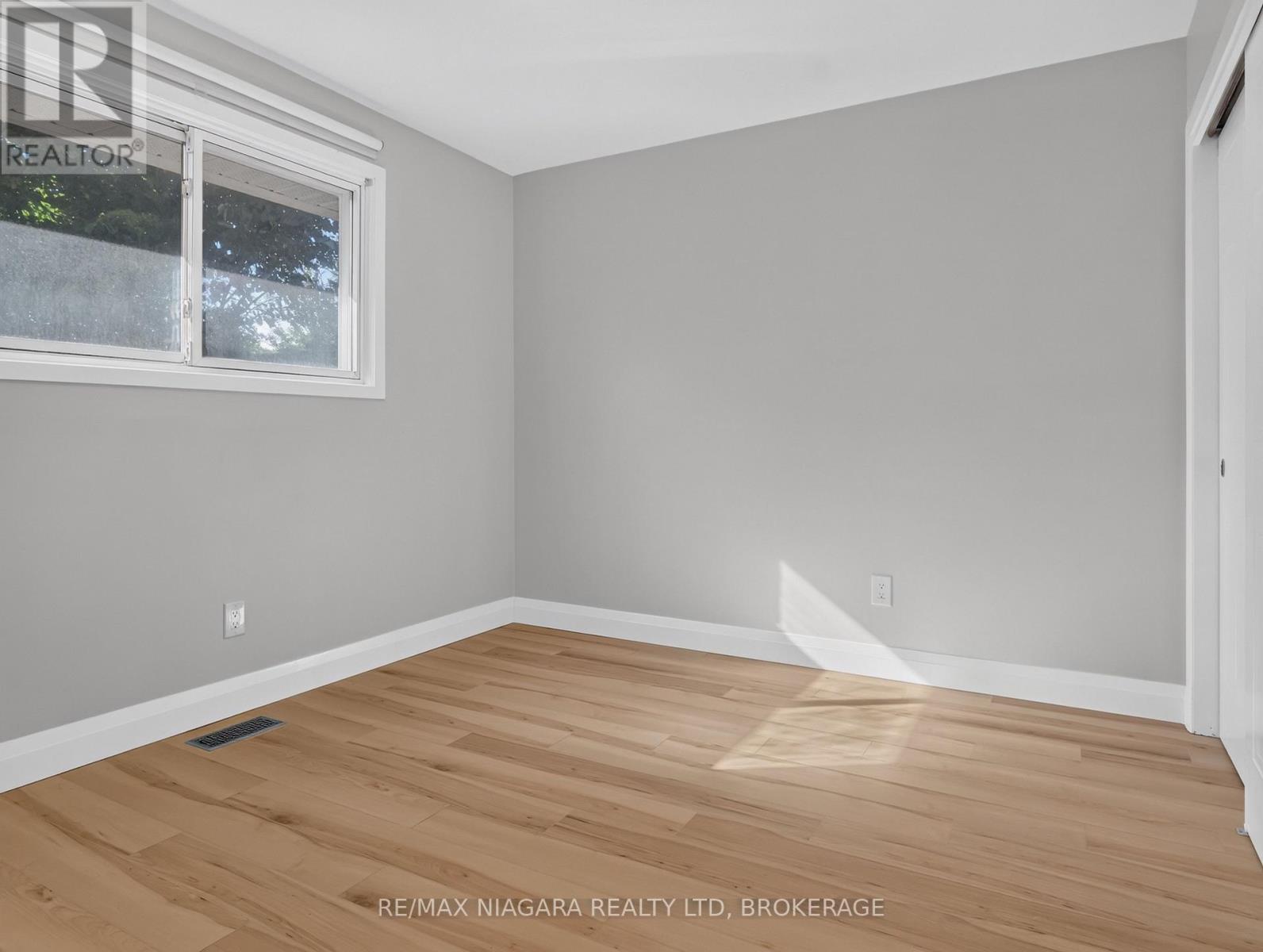82 Regent Drive, St. Catharines, Ontario  L2M 3L7 - Photo 26 - X13836354