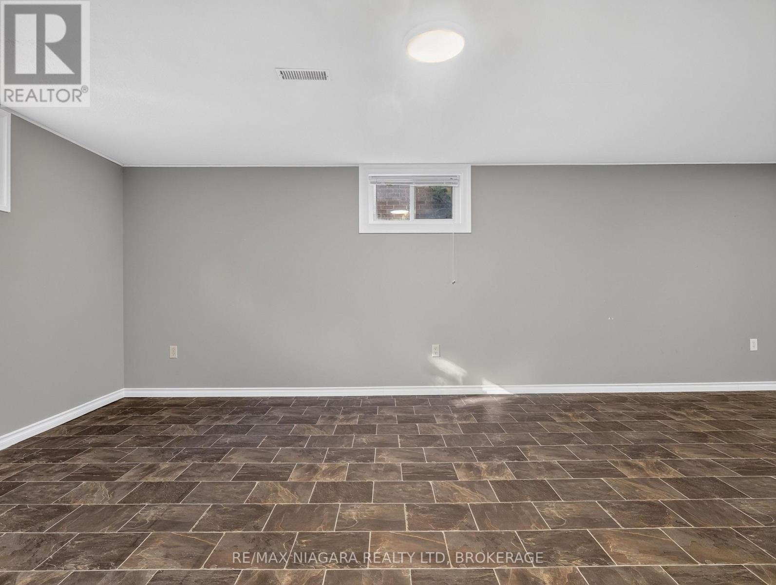 82 Regent Drive, St. Catharines, Ontario  L2M 3L7 - Photo 37 - X13836354