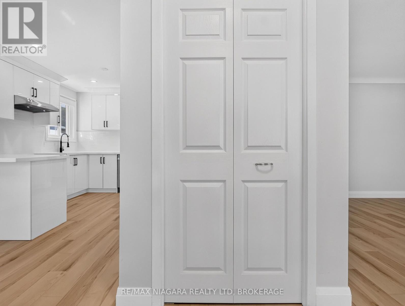 82 Regent Drive, St. Catharines, Ontario  L2M 3L7 - Photo 7 - X13836354