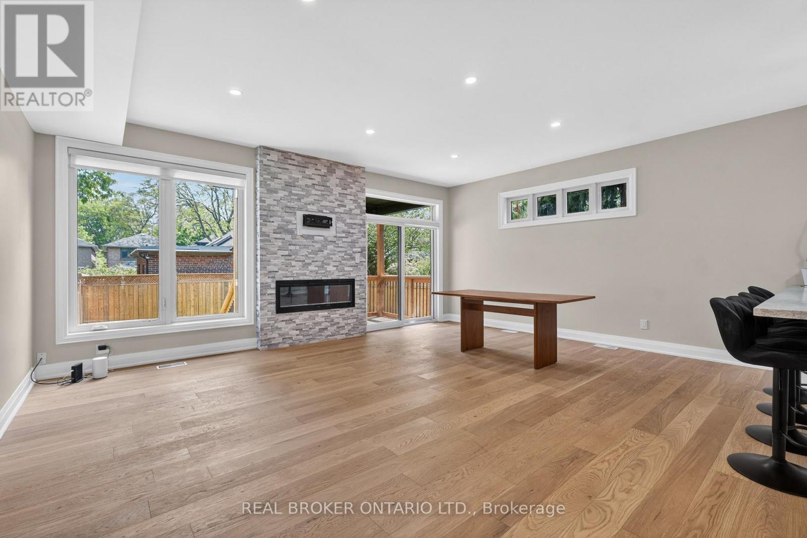 5 Marina Avenue, Toronto, Ontario  M8W 1J8 - Photo 28 - W13422802