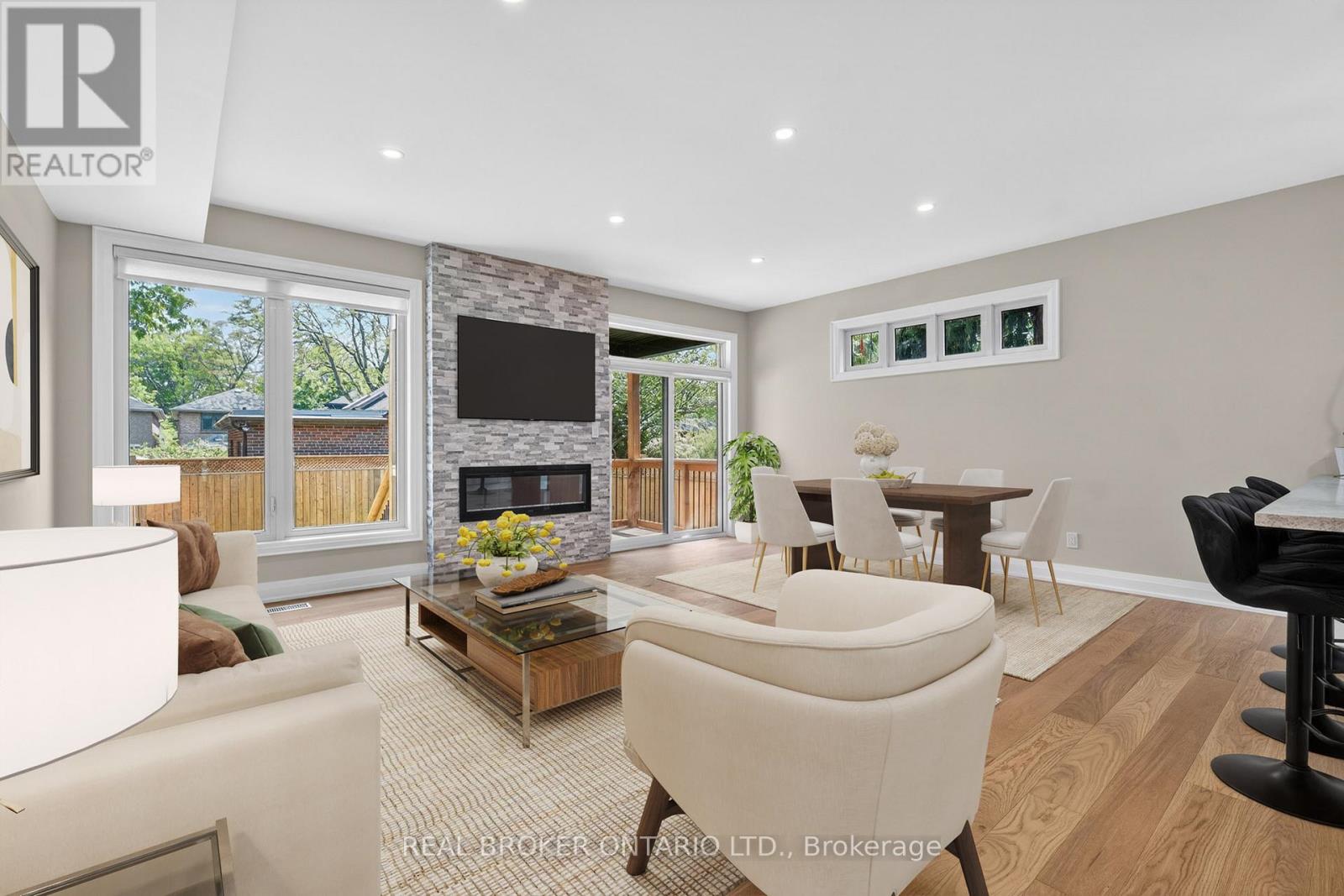 5 Marina Avenue, Toronto, Ontario  M8W 1J8 - Photo 8 - W13422802