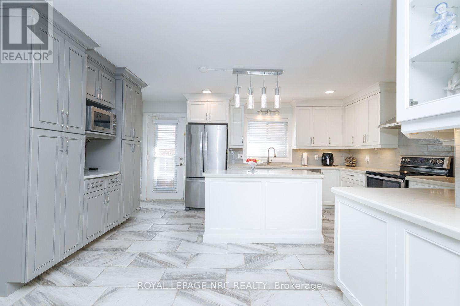 8057 Citation Road, Niagara Falls, Ontario  L2H 3E5 - Photo 12 - X13836562