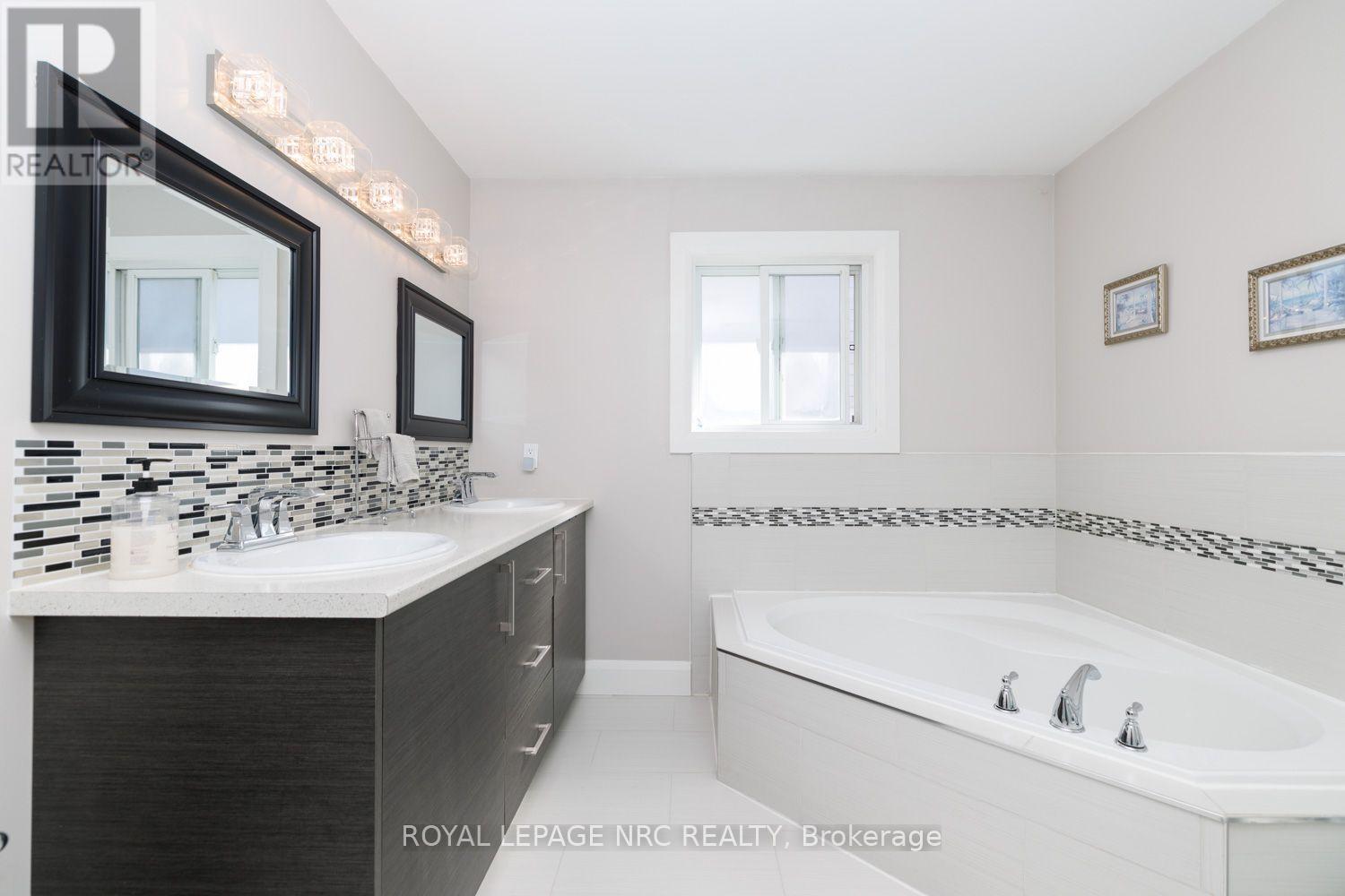 8057 Citation Road, Niagara Falls, Ontario  L2H 3E5 - Photo 20 - X13836562