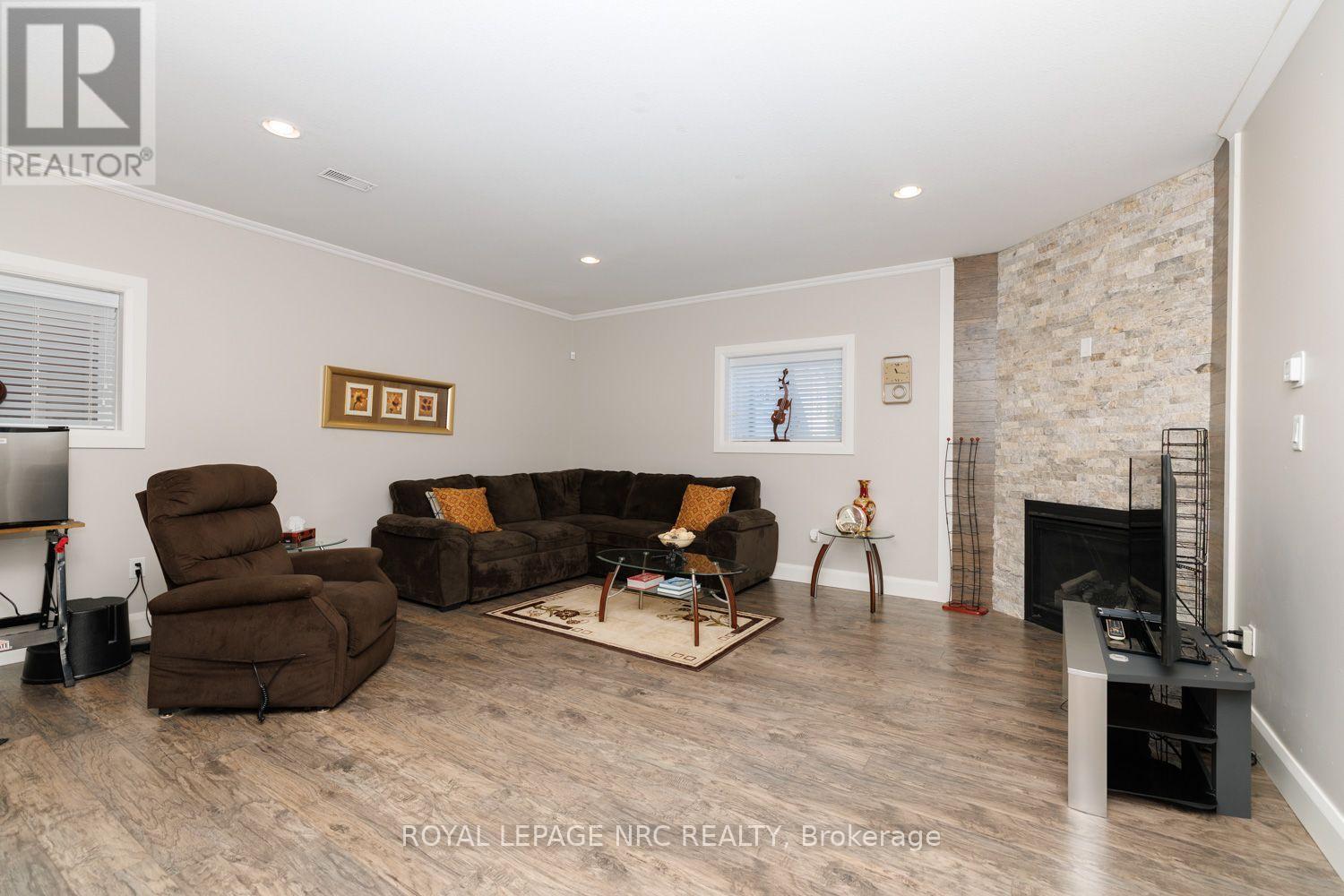 8057 Citation Road, Niagara Falls, Ontario  L2H 3E5 - Photo 25 - X13836562