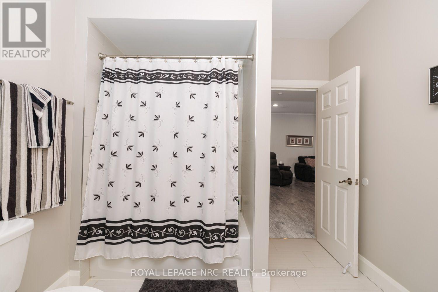 8057 Citation Road, Niagara Falls, Ontario  L2H 3E5 - Photo 31 - X13836562