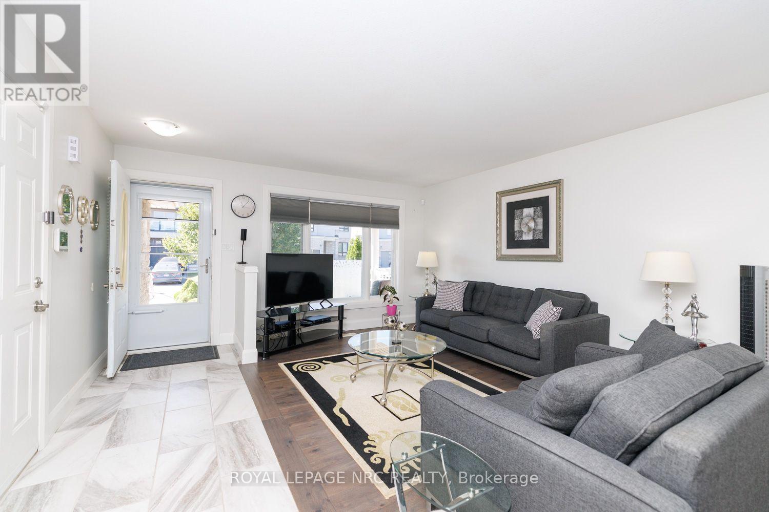 8057 Citation Road, Niagara Falls, Ontario  L2H 3E5 - Photo 6 - X13836562