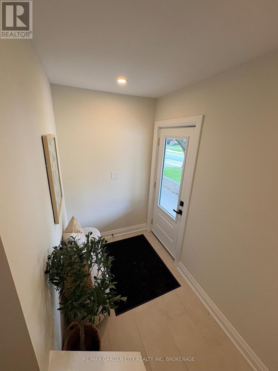 2 - 1105 Haist Street, Pelham, Ontario  L0S 1E2 - Photo 6 - X13836678