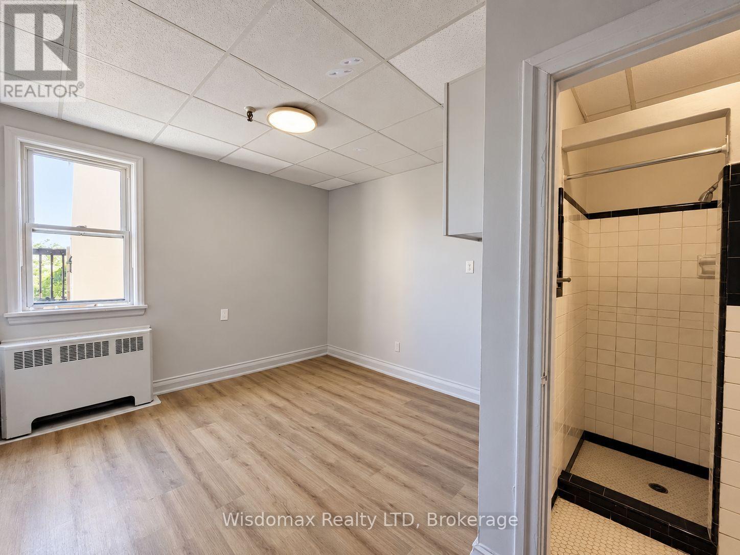 4816 Bridge Street, Niagara Falls, Ontario  L2E 2R9 - Photo 11 - X13837450