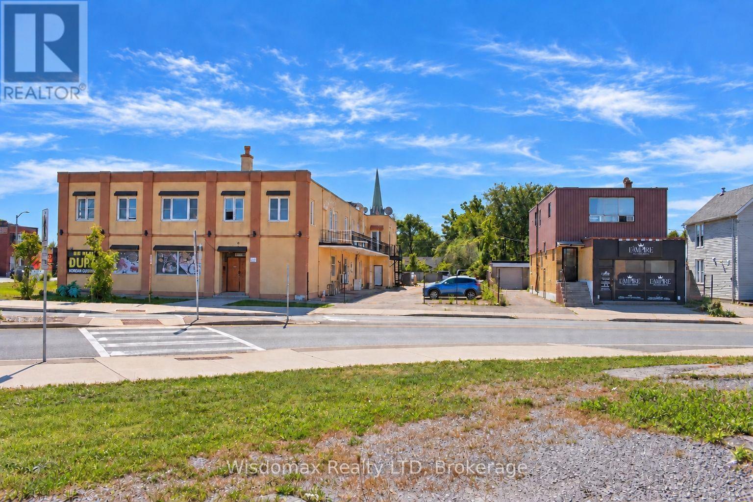 4816 Bridge Street, Niagara Falls, Ontario  L2E 2R9 - Photo 17 - X13837450