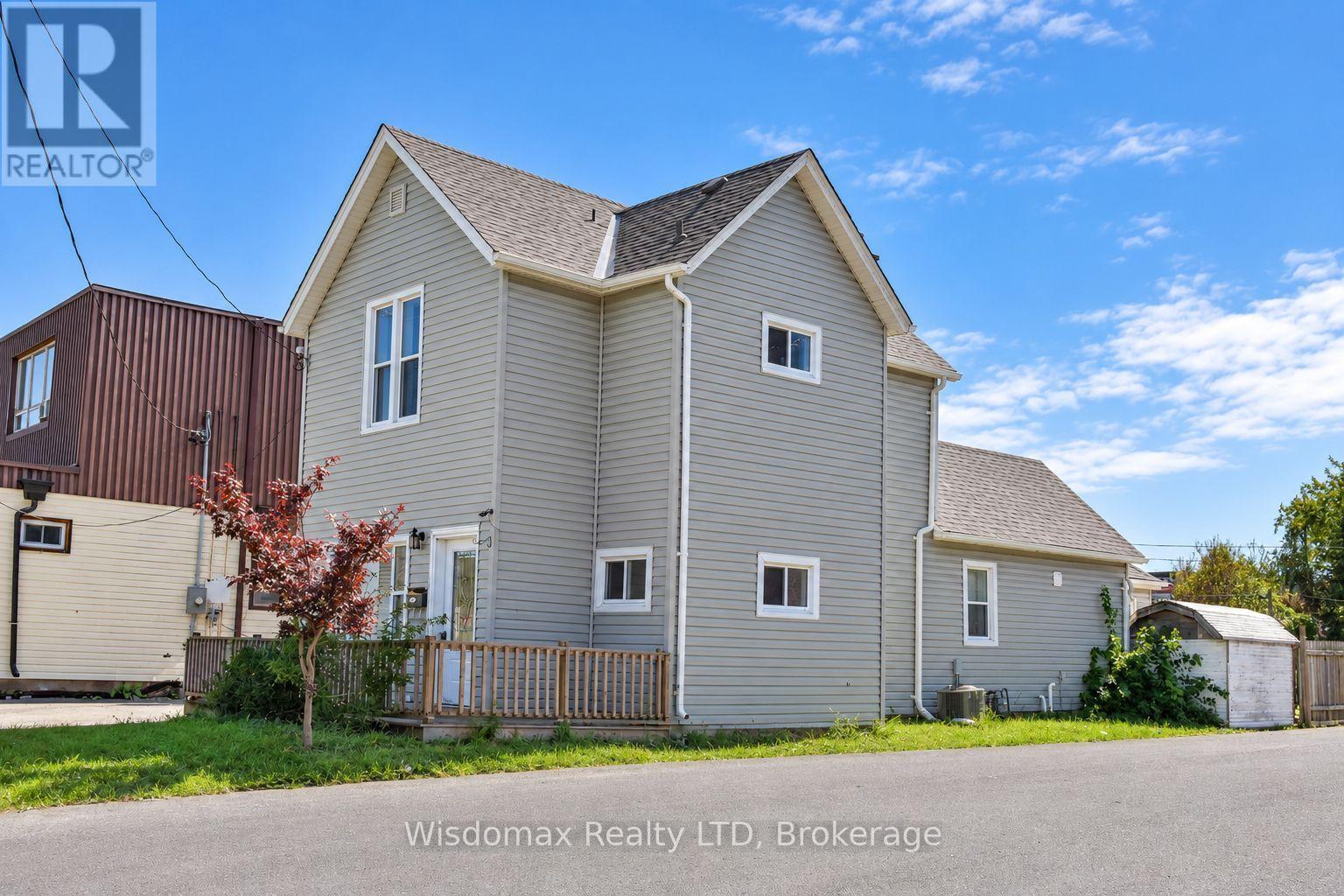 4816 Bridge Street, Niagara Falls, Ontario  L2E 2R9 - Photo 21 - X13837450