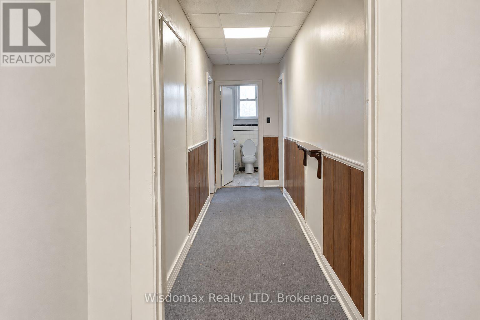 4816 Bridge Street, Niagara Falls, Ontario  L2E 2R9 - Photo 7 - X13837450