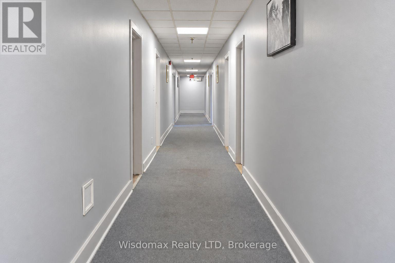 4816 Bridge Street, Niagara Falls, Ontario  L2E 2R9 - Photo 9 - X13837450