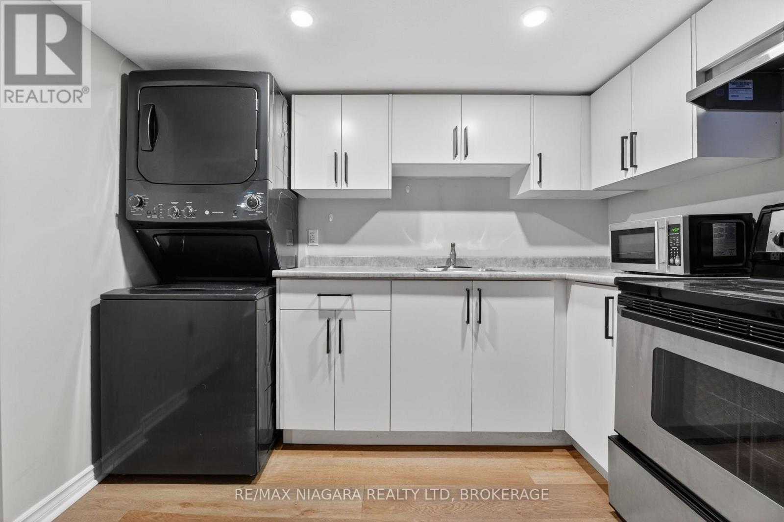 214 Niagara Street, St. Catharines, Ontario  L2M 4V4 - Photo 24 - X13837724