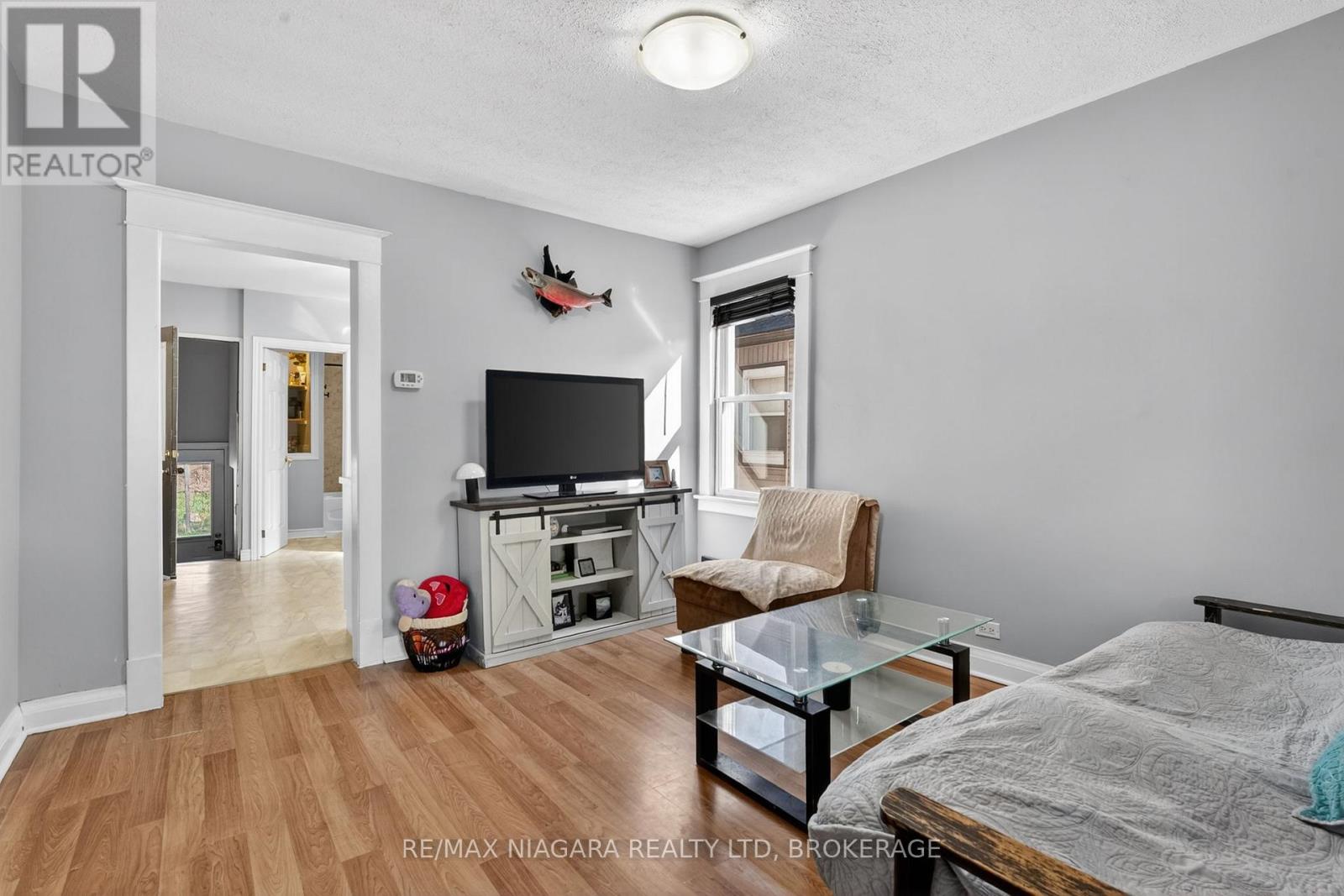 214 Niagara Street, St. Catharines, Ontario  L2M 4V4 - Photo 8 - X13837724
