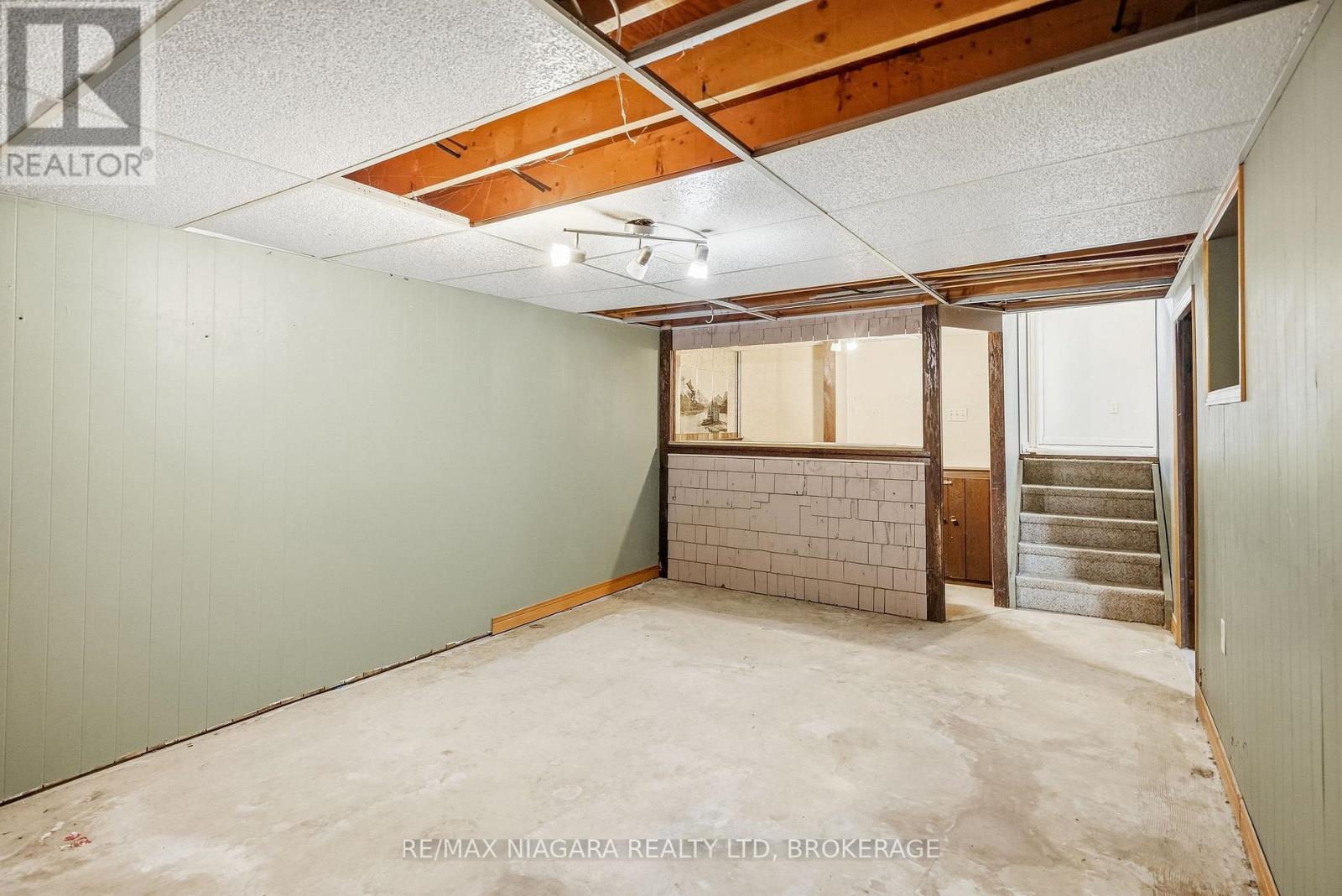 6916 Dolphin Street, Niagara Falls, Ontario  L2E 6Y2 - Photo 30 - X13837726