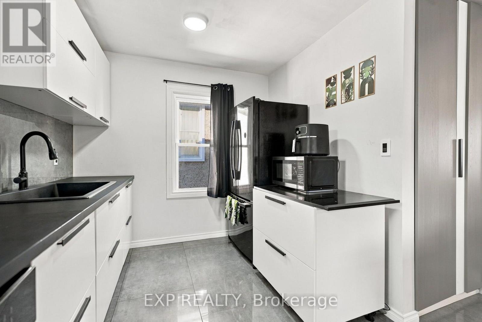 249 Wallace Avenue S, Welland, Ontario  L3B 1R7 - Photo 17 - X13837836