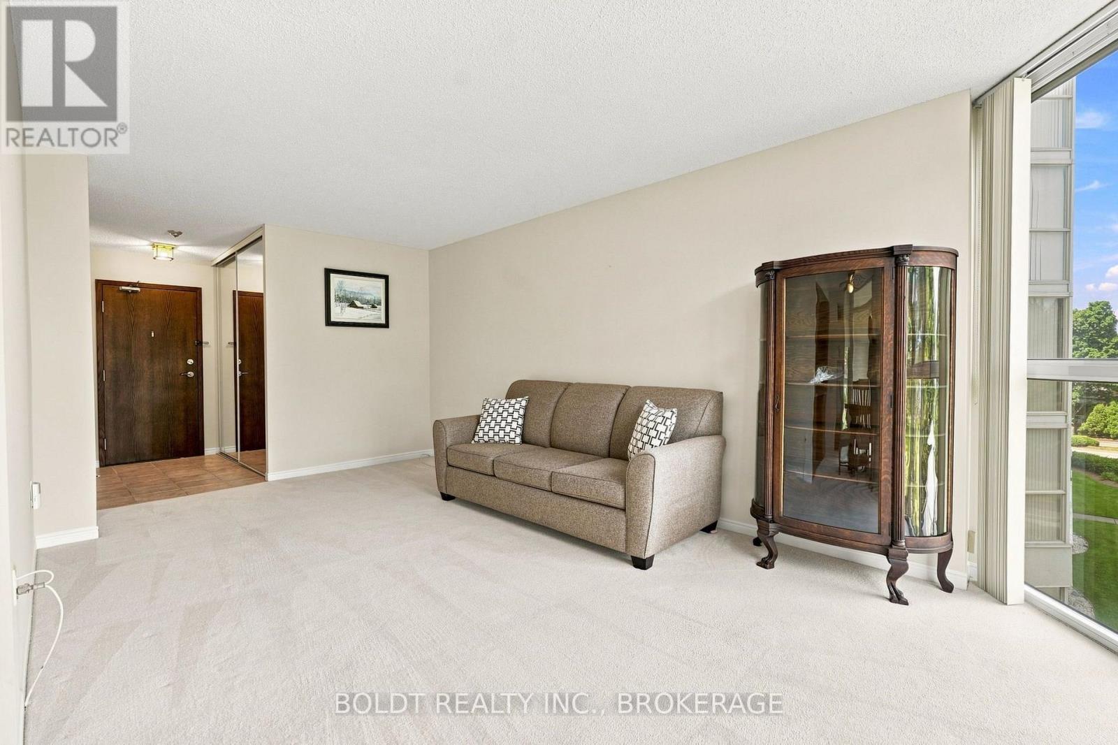 306 - 162 Martindale Road, St. Catharines, Ontario  L2S 3S4 - Photo 12 - X13837950