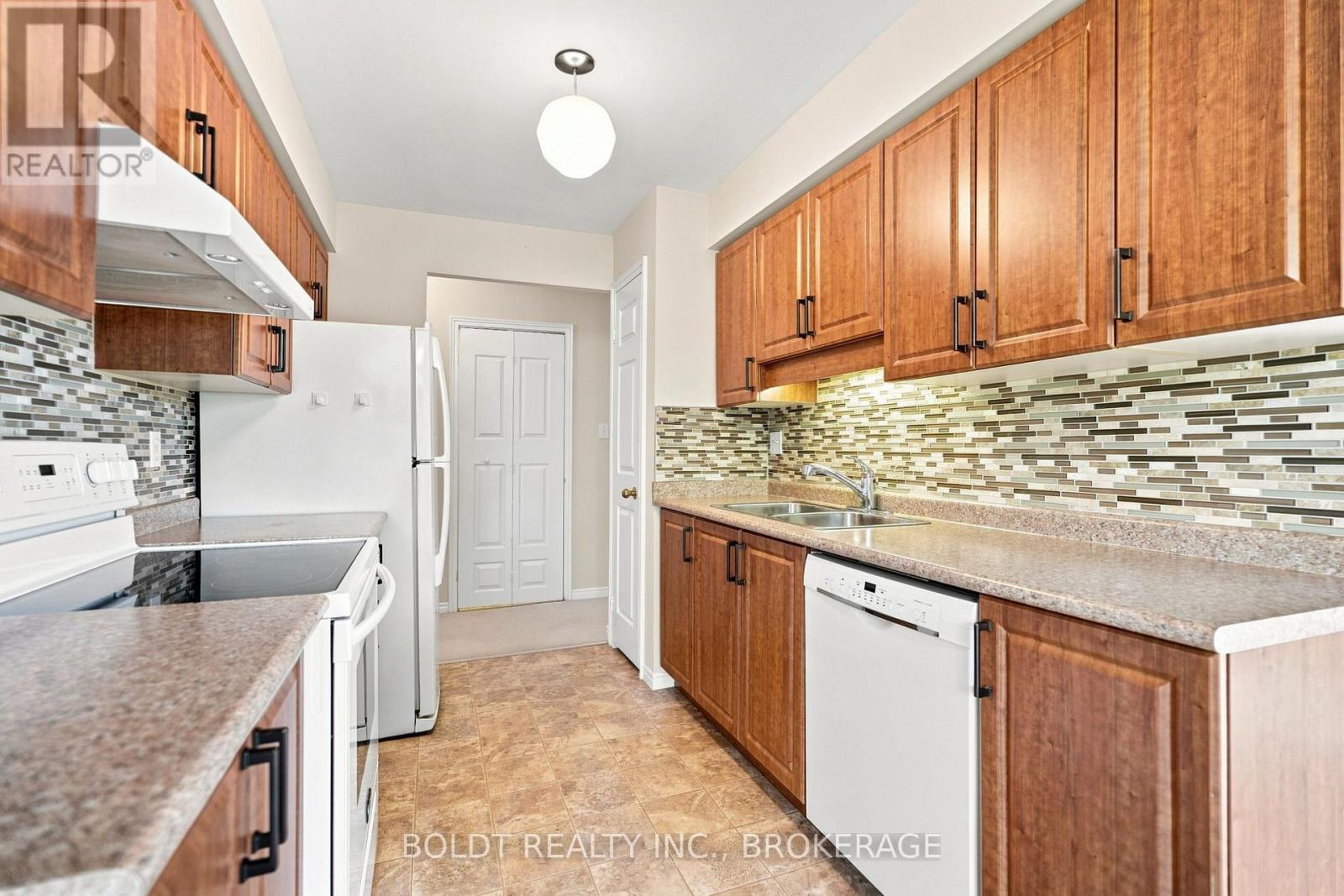306 - 162 Martindale Road, St. Catharines, Ontario  L2S 3S4 - Photo 20 - X13837950
