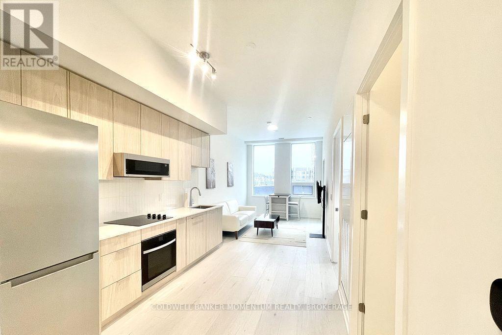 115 - 2501 Saw Whet Boulevard, Oakville, Ontario  L6M 5N2 - Photo 4 - W13837986