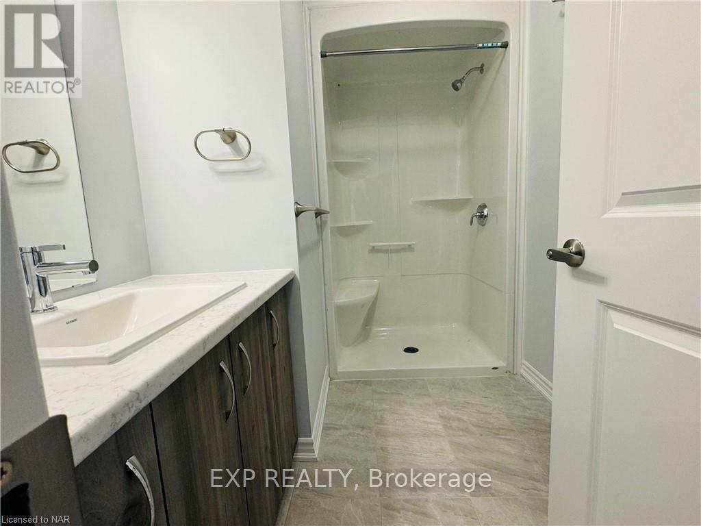 49 - 3 Mann Trail, Welland, Ontario  L3C 0K2 - Photo 5 - X13838120