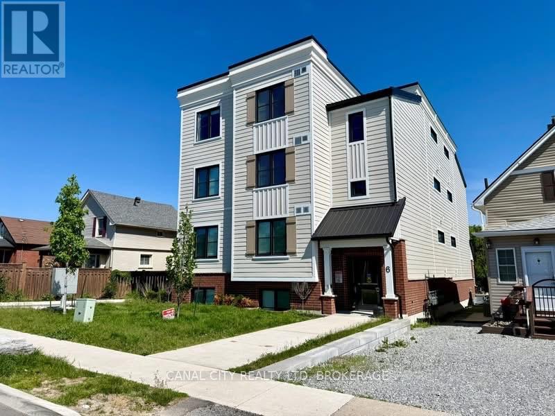 4 - 6 ANN STREET, Thorold, Ontario