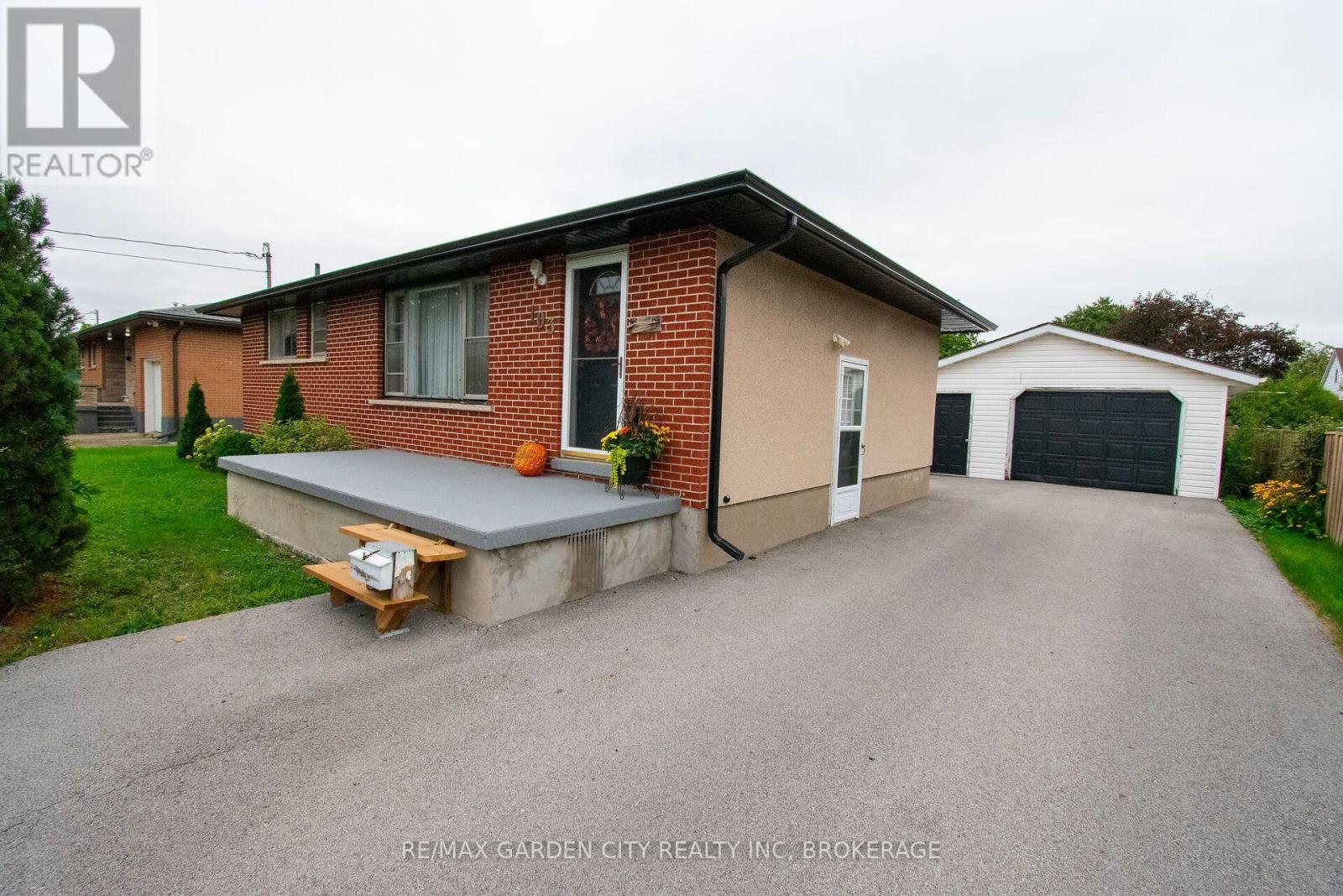 103 Kilgour Avenue, Welland, Ontario  L3C 2P8 - Photo 3 - X13838272